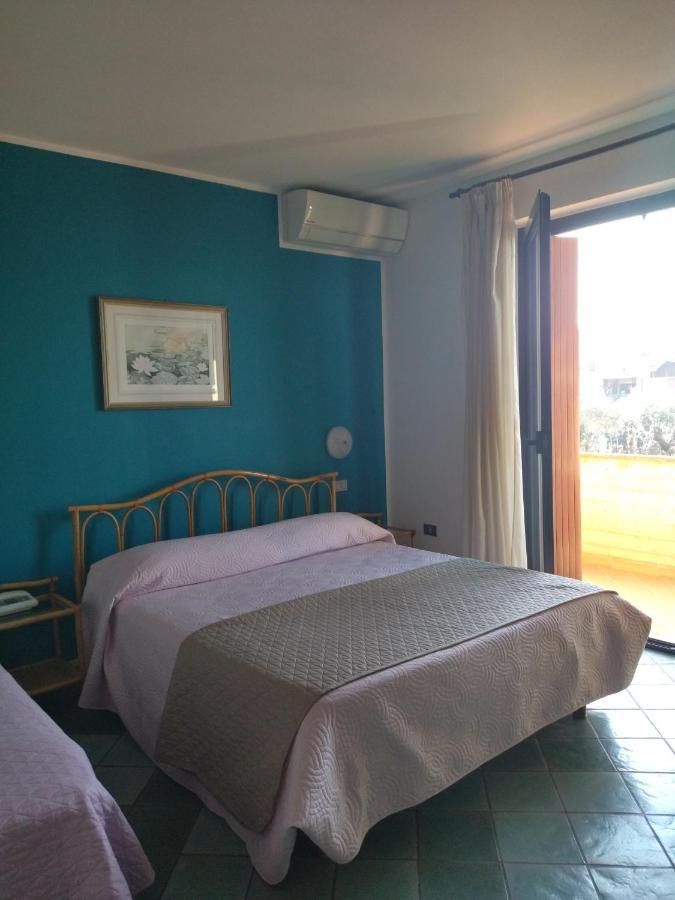 Albergo Il Biancospino Сирмионе Экстерьер фото
